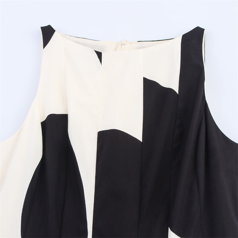 Fashionable Girl Balloon Silhouette Dress